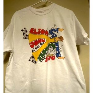 Elton John Live! At Troubadour West Hollywood T-Shirt Size Medium